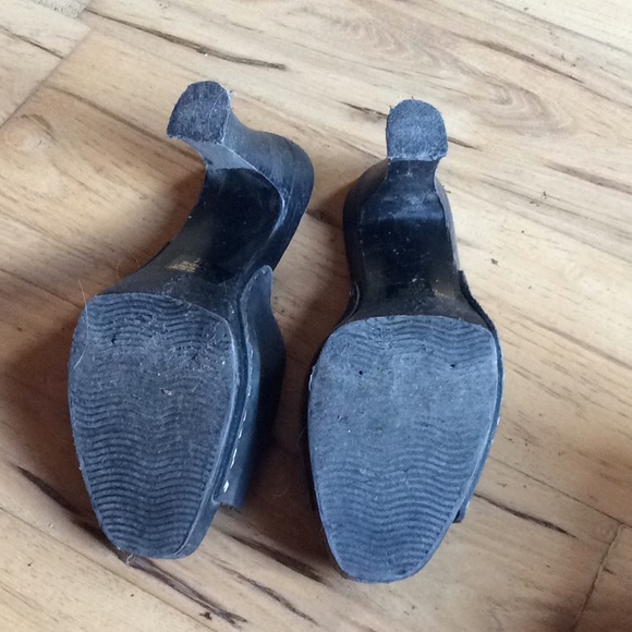 black heels Candies - Picture 3 of 5